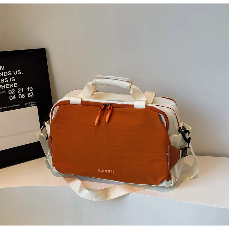 Geräumige Reisetasche Karnz