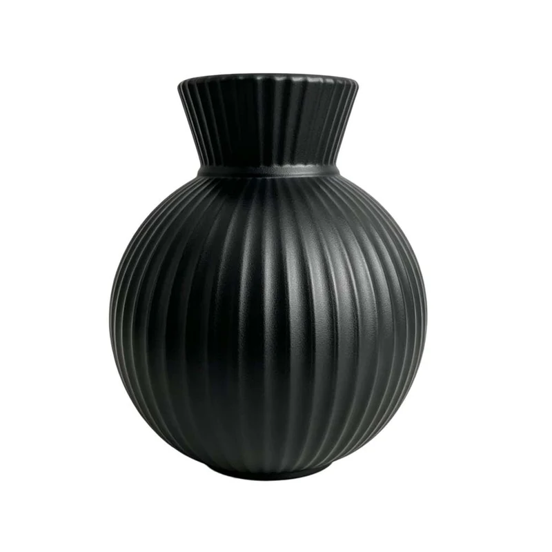 Elegante gerippte Keramikvase Karnz