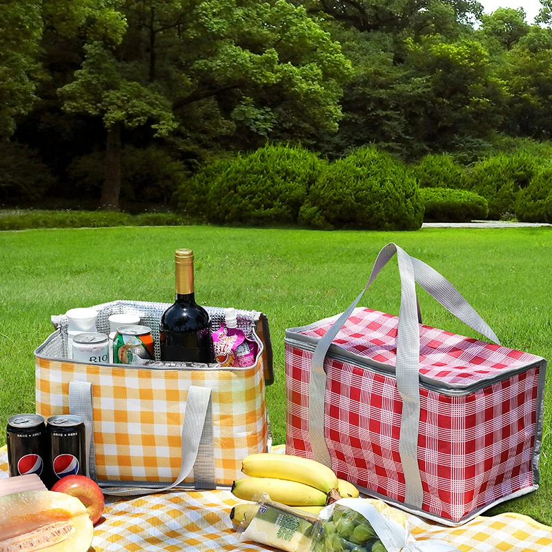Isolierte Picknick-Kühltasche Karnz