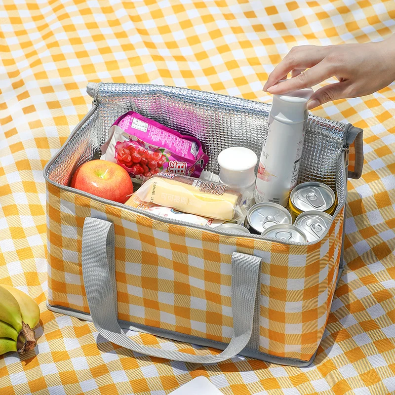 Isolierte Picknick-Kühltasche Karnz