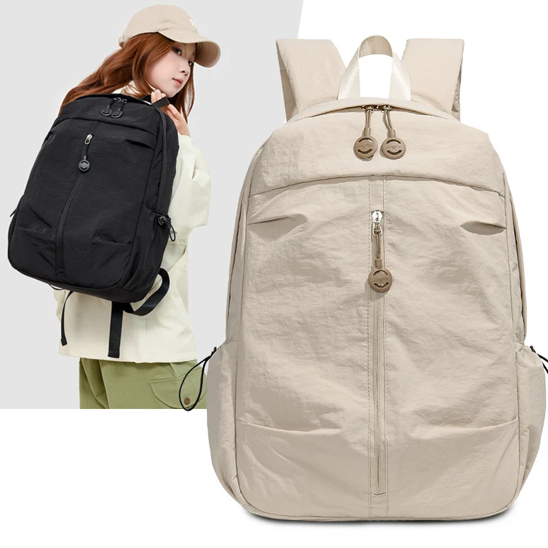 Leichte multifunktionale Wanderrucksack Karnz
