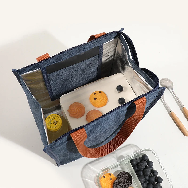 Isolierter Mittagessen-Träger Karnz