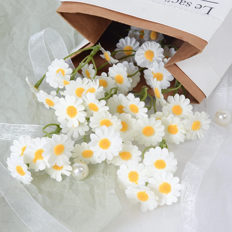 Florale Haarschmuck