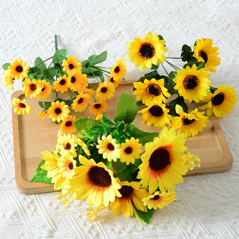 Dekorative Sonnenblumen Blumenstiel Anordnung