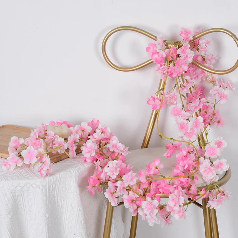 Dekorative hängende Blumenranken-Dekoration