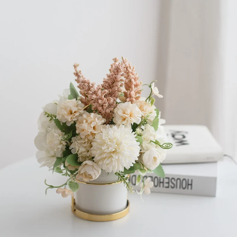 Elegante florale Tischarrangement 1790318257