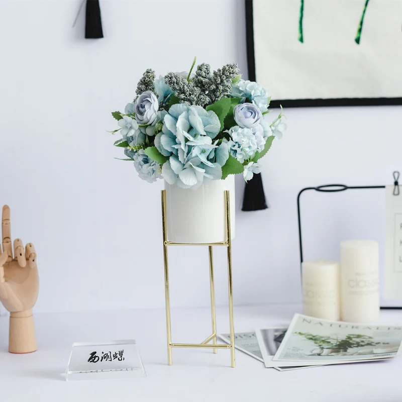 Elegante Blumenarrangement