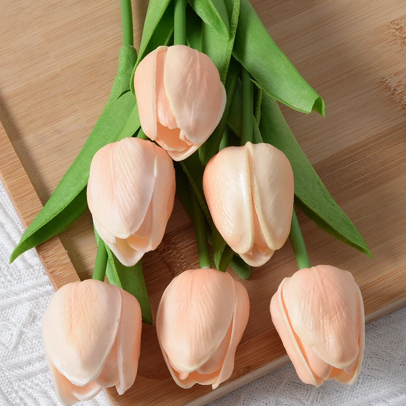 Künstliche Tulpen-Blumenarrangement