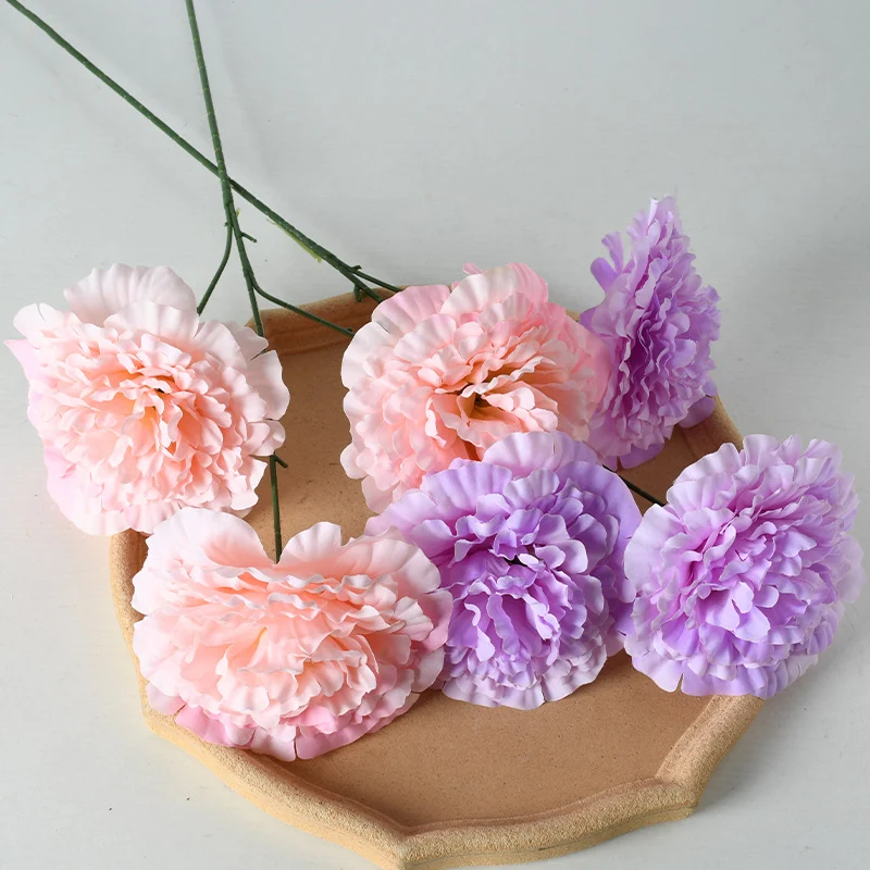 Künstlicher Seidenblumenarrangement