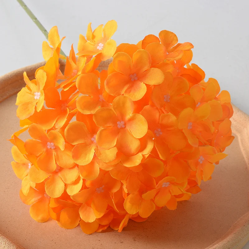 Künstlicher Hortensienblumenstrauß