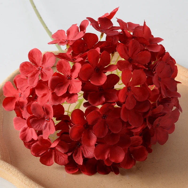 Künstlicher Hortensienblumenstrauß