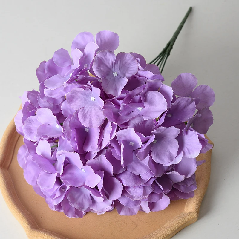 Künstlicher Hortensienblumenstrauß