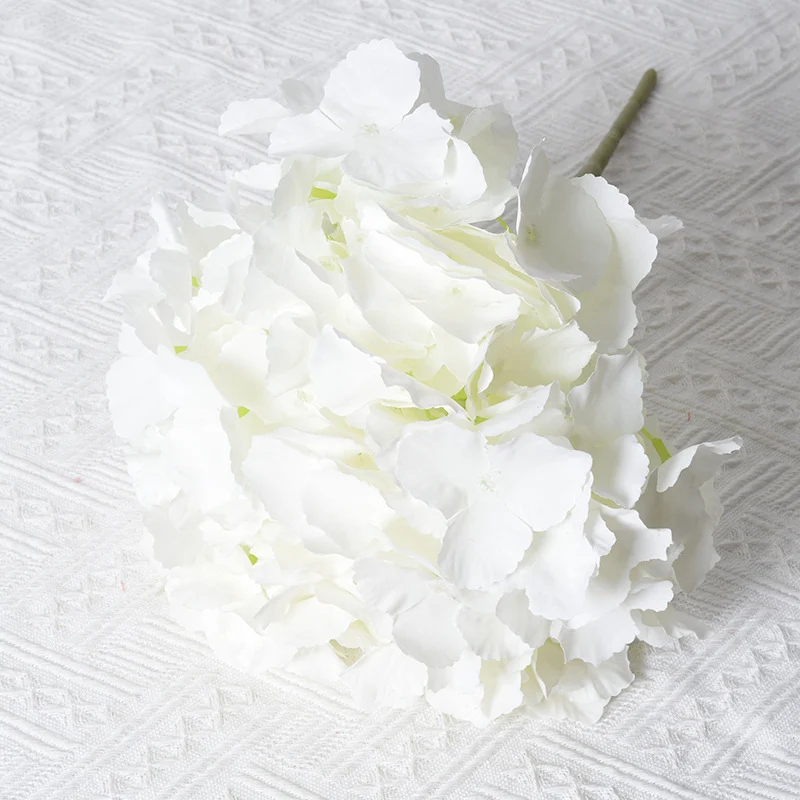 Künstlicher Hortensienblumenstrauß