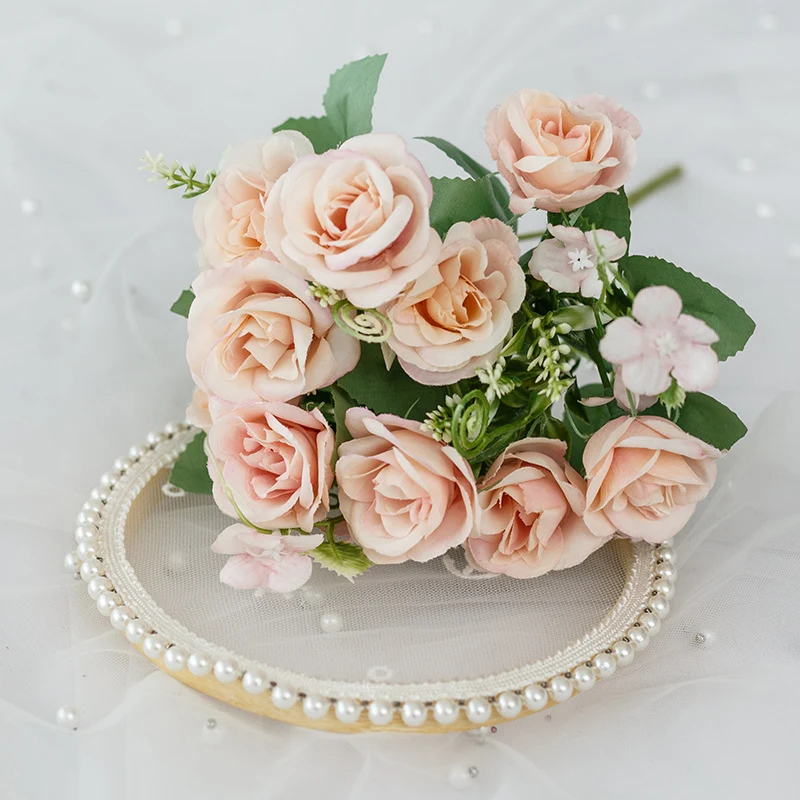 Künstlicher Blumenstrauß