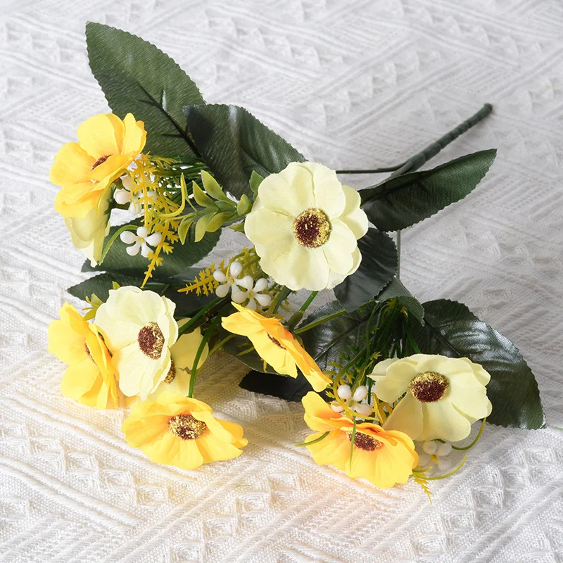 Eleganter Künstlicher Blumenstrauß