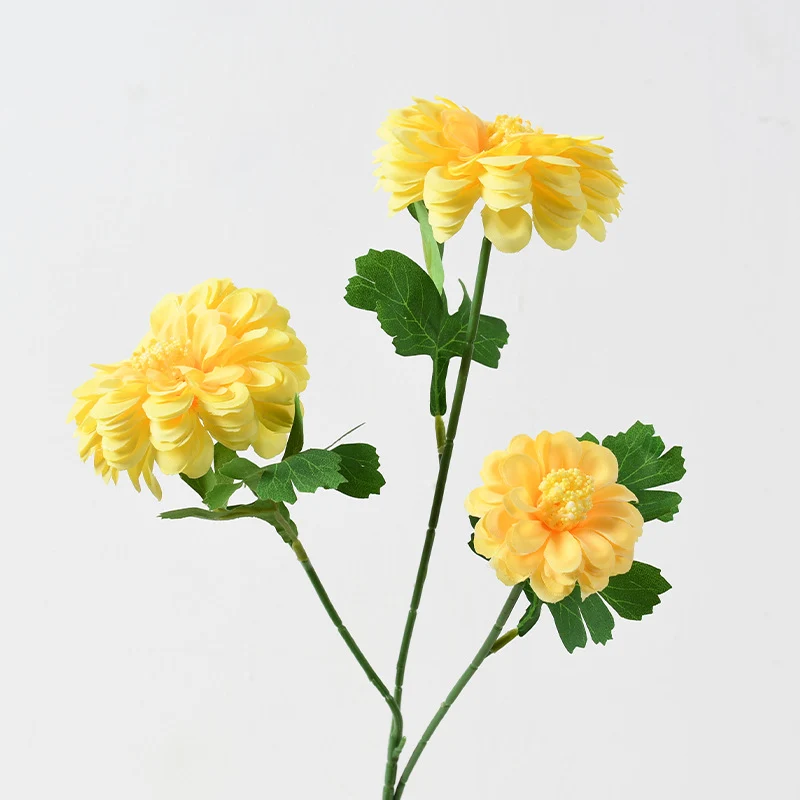 Dekorativer Kunstblumenstamm