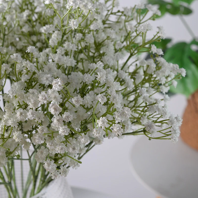 Dekoratives Kunstblumenstrauß