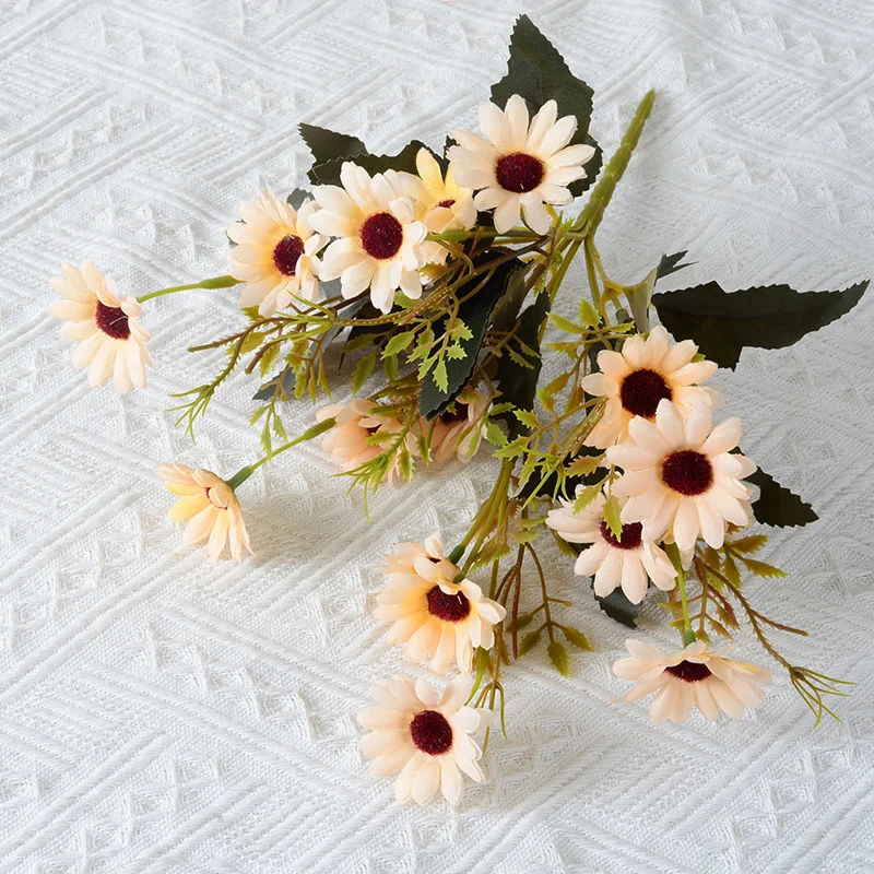 Künstlicher Floral Daisy Strauß