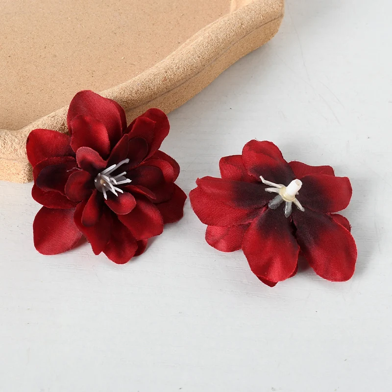 Elegante florale Haarklammern