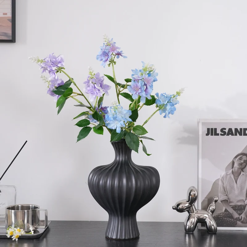 Elegante florale Stieldekoration
