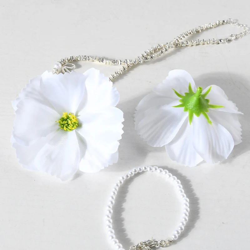 Elegante Blumige Haarklammer Set