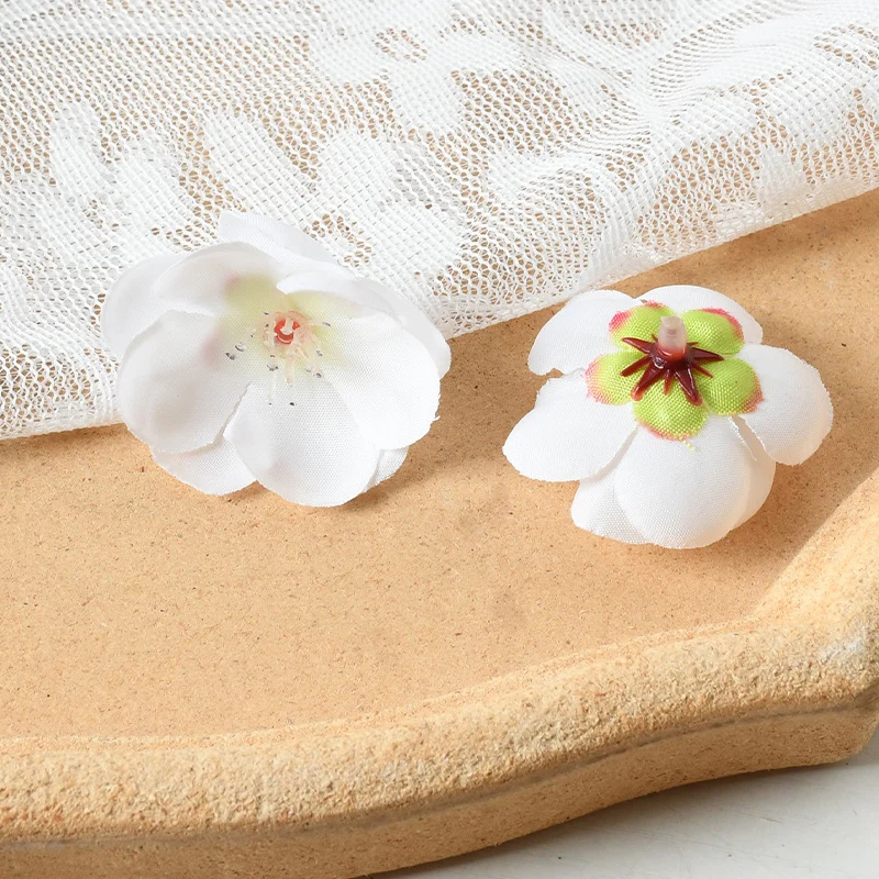 Elegantes Stoff Blüten Haarklammer Set