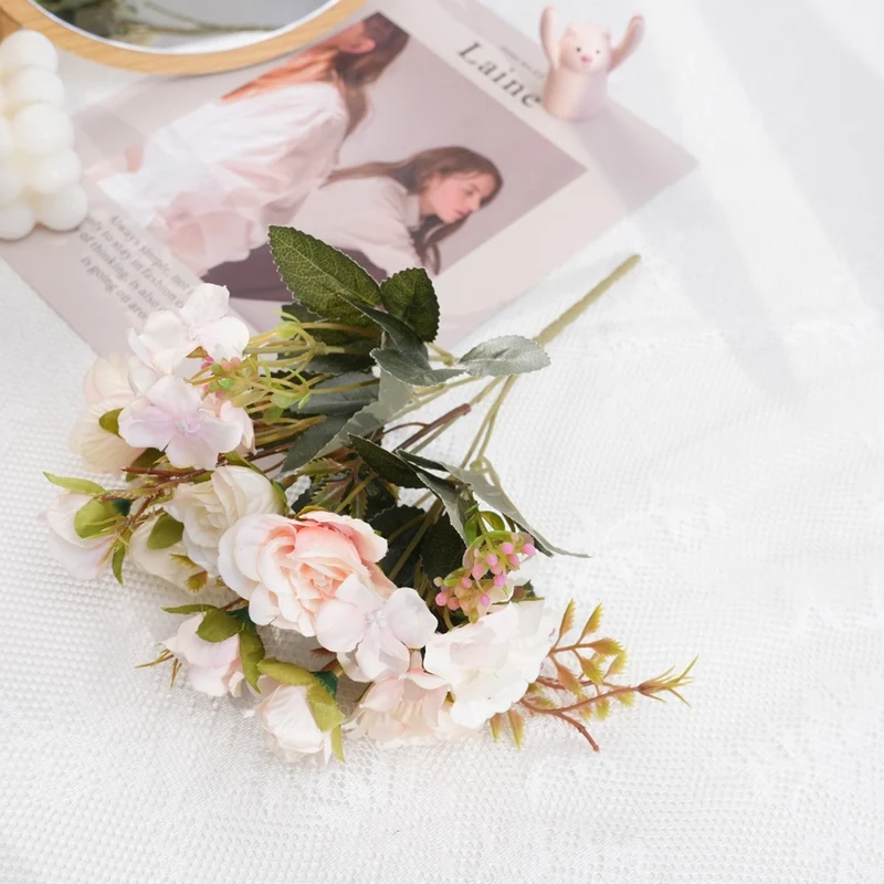 Künstlicher Blumenstrauß