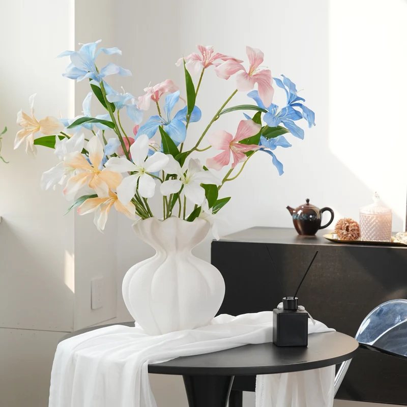 Elegante Faux-Orchideenstängel