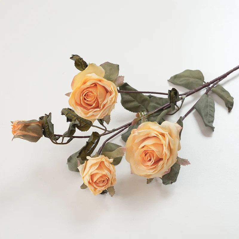 Elegante Kunstfleurige Rosenstängel