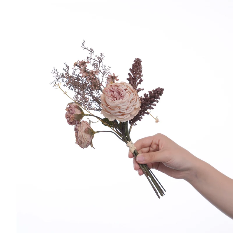 Eleganter Kunstblumenstrauß