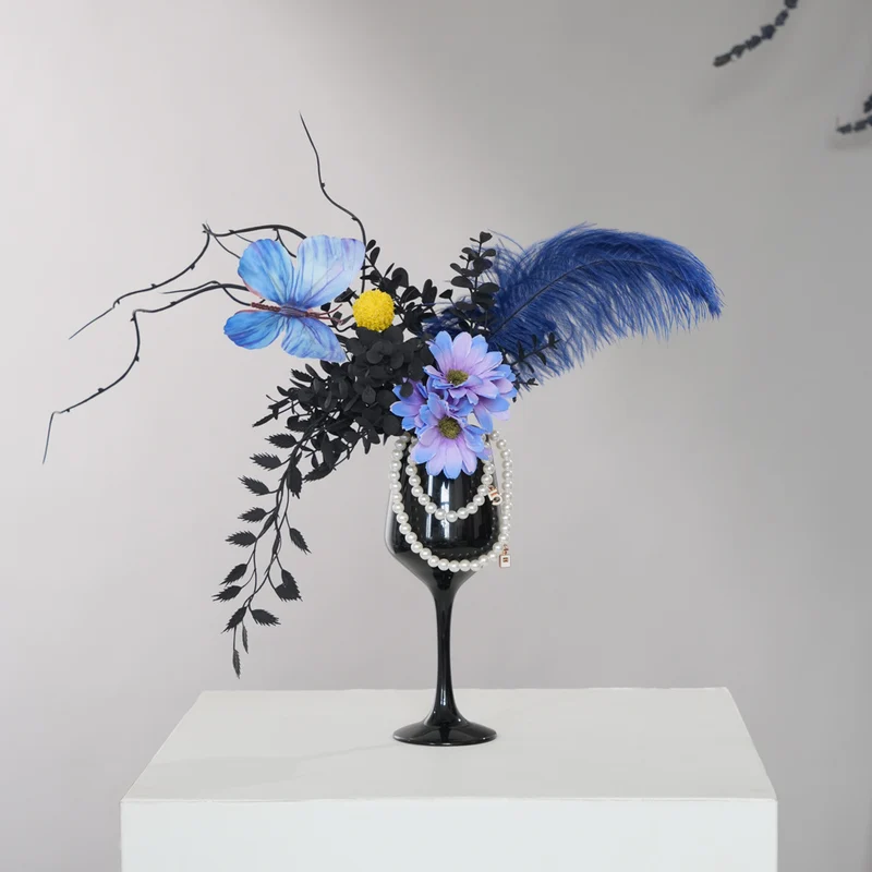 Modern Künstlerische Florale Tischmitte