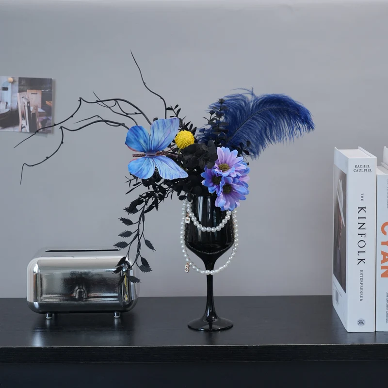 Modern Künstlerische Florale Tischmitte