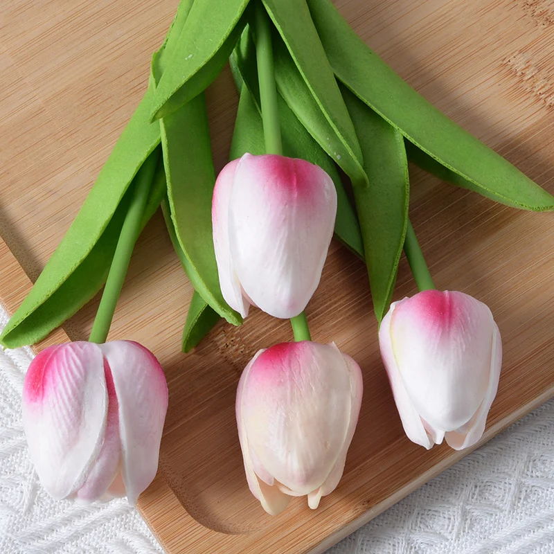 Realistischer Künstlicher Tulpenstrauß