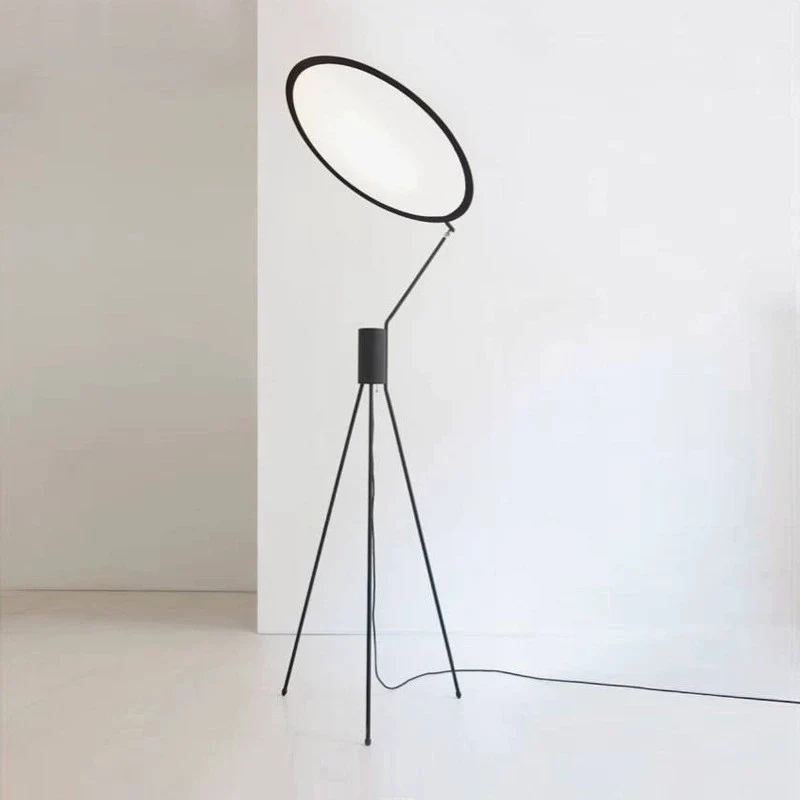 Verstellbare LED Stehlampe