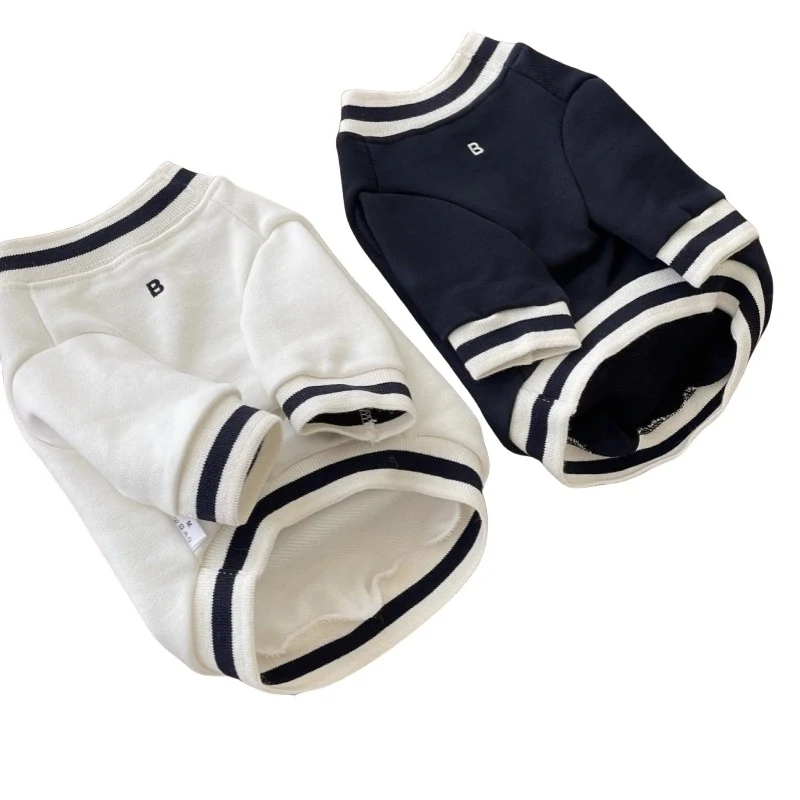 Pet Strick Polo Pullover mit geripptem Kragen und gestickter Brust