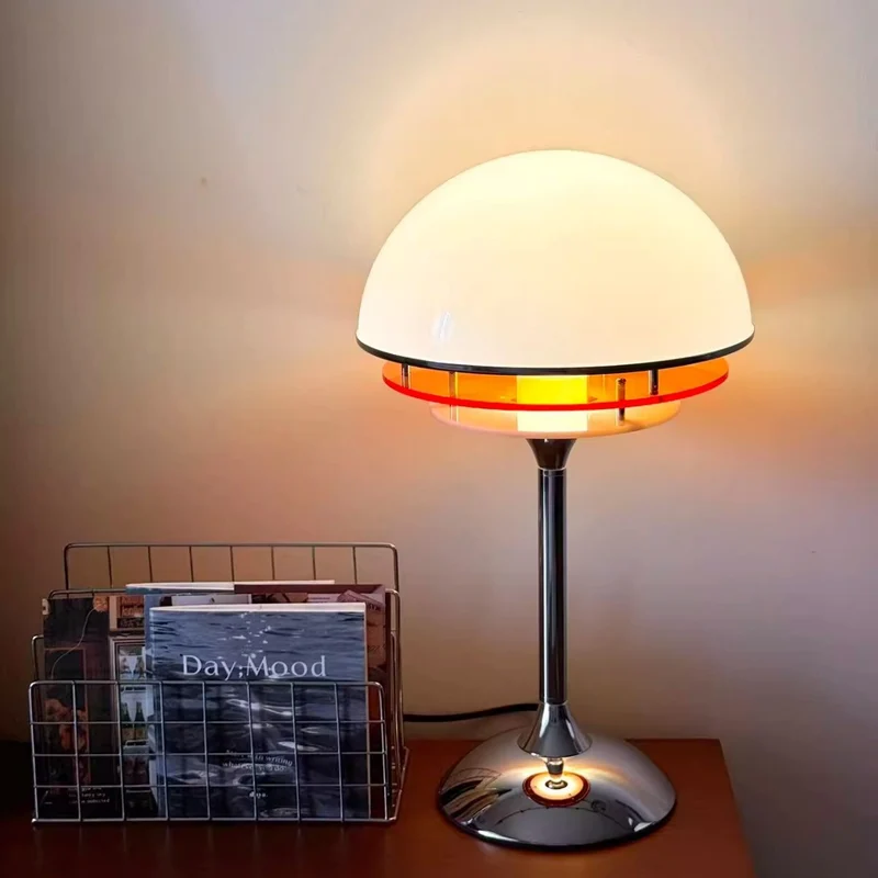 Moderne dekorative Schreibtischlampe