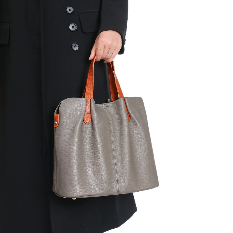 Weiches Rindsleder Raffiniert Shopper Tote mit Kontrastkurzen Griffen
